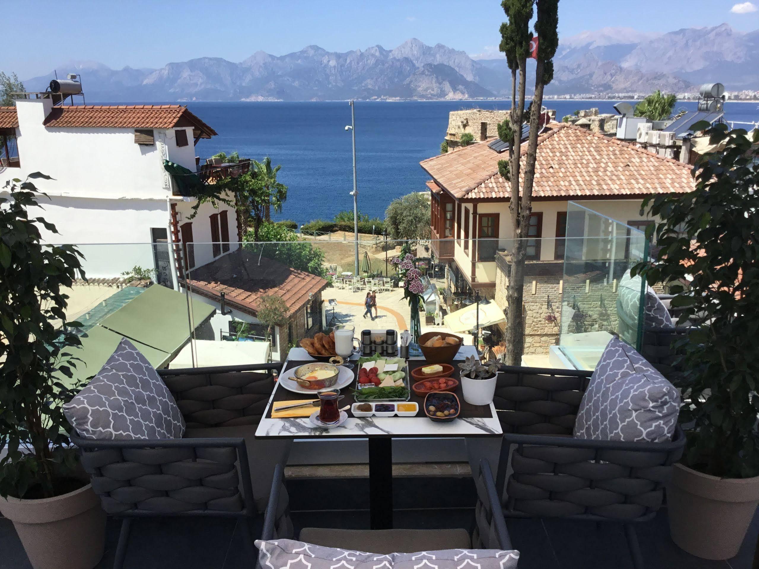 Mono Hotel Анталья Экстерьер фото
